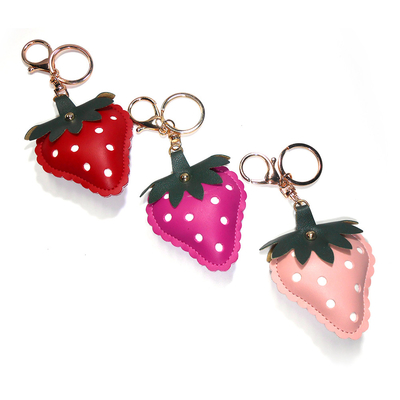 Handmade Strawberry Leather Keychain CE Certification With Embossed Logo