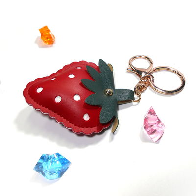 Handmade Strawberry Leather Keychain CE Certification With Embossed Logo